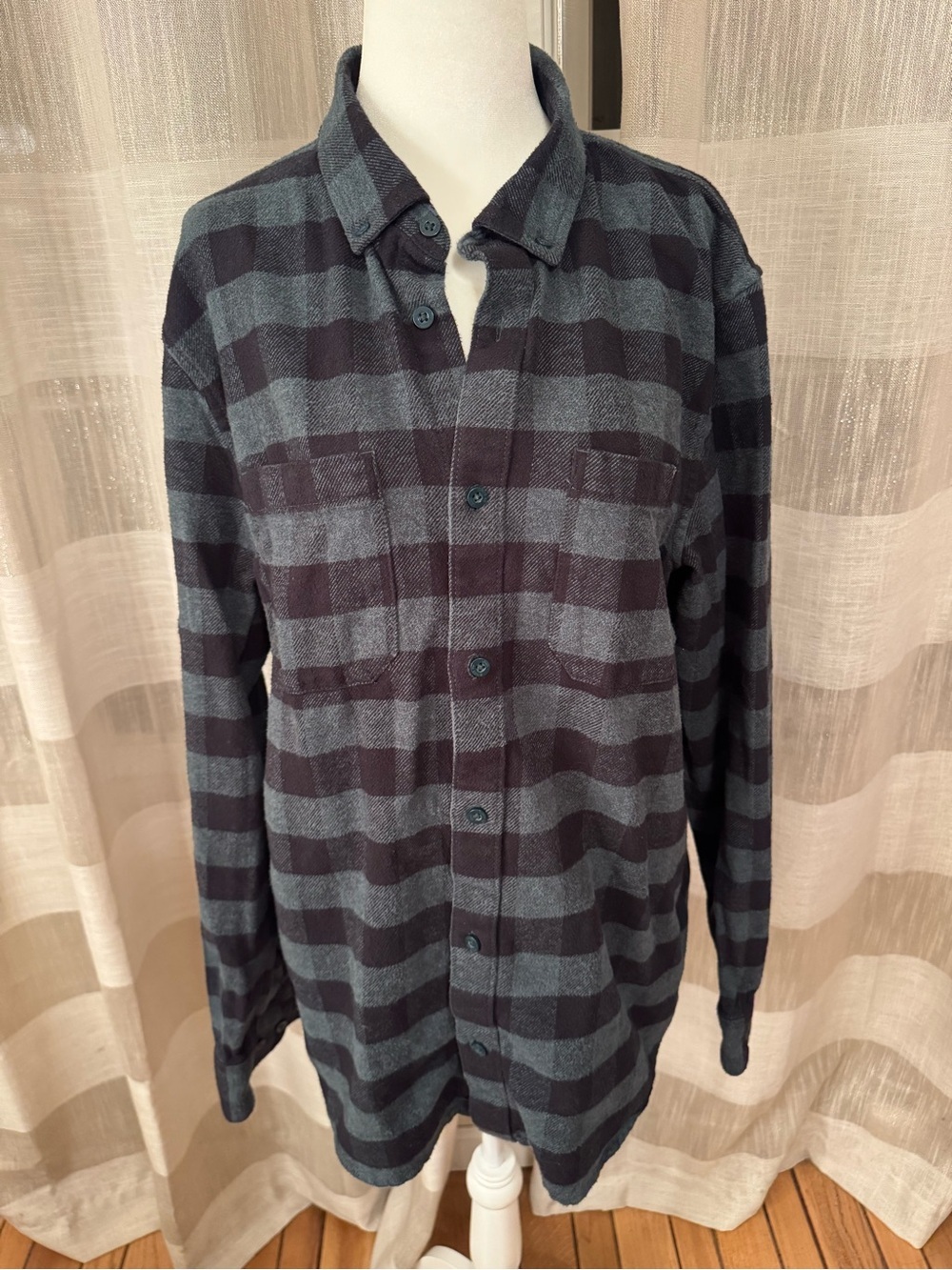 Vans Black and Green Plaid Flannel Shirt Jacket